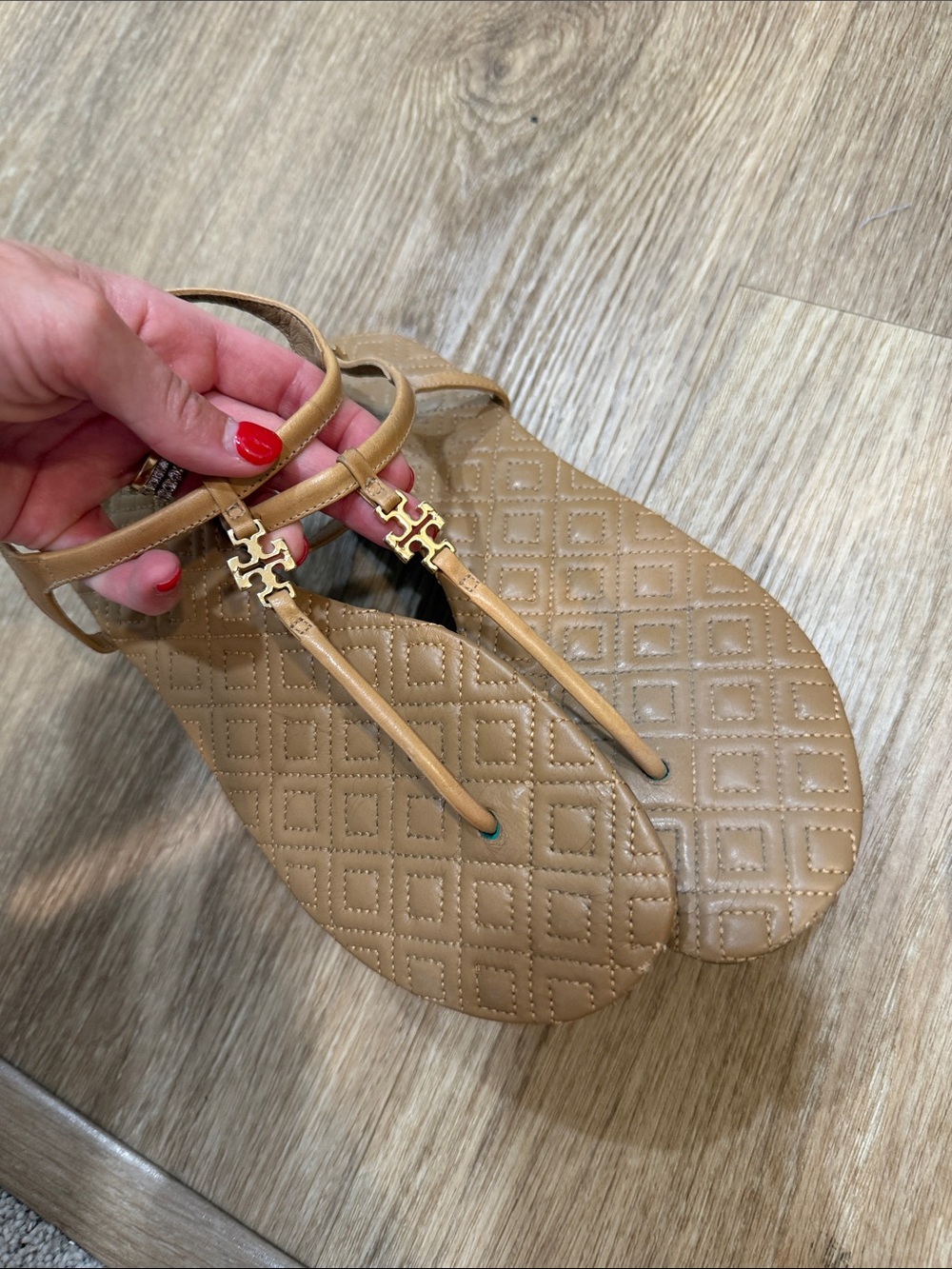 Tory Burch Beige Quilted Thong Sandals with Gold Logo